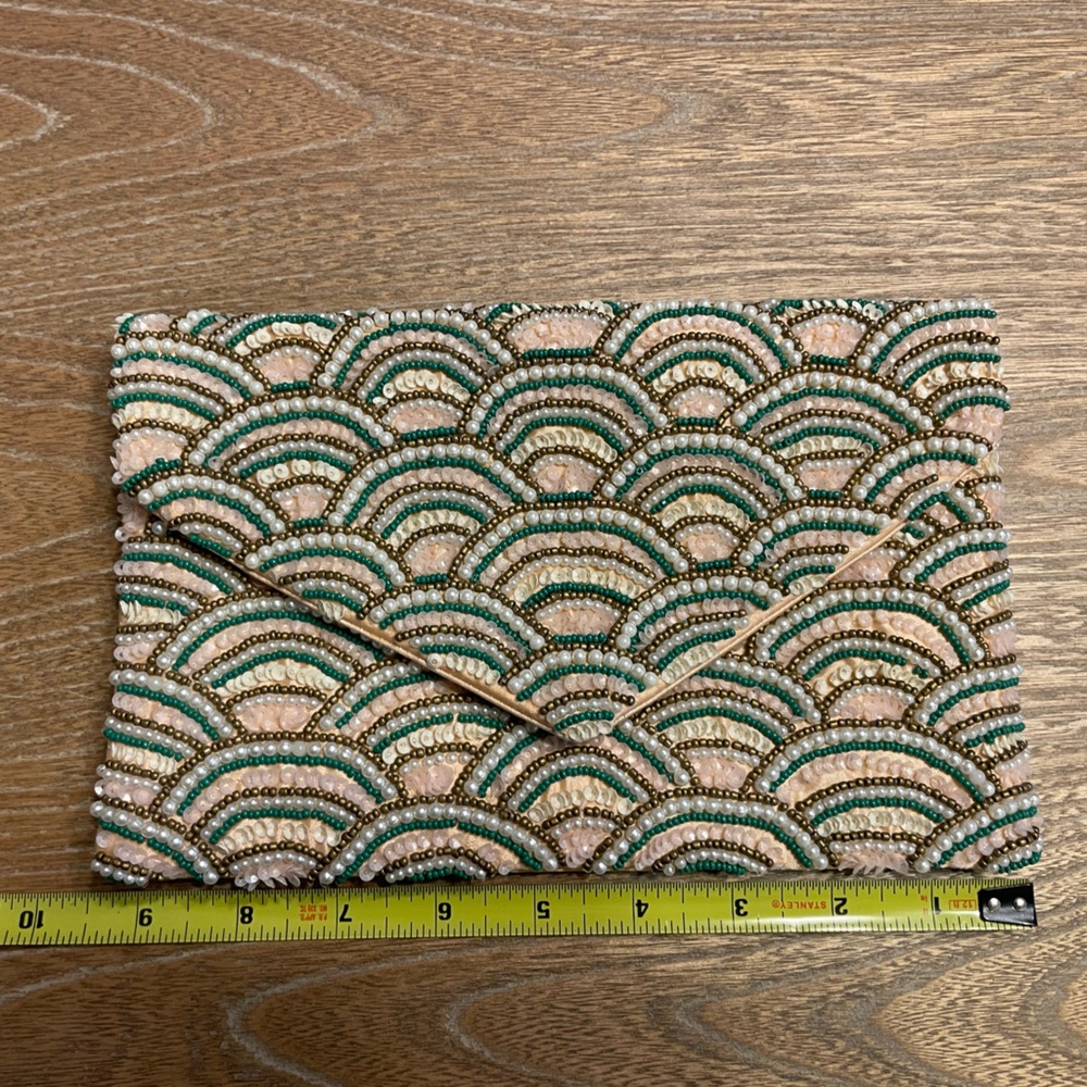 Elegant Beaded Crossbody Bag - Green and Gold